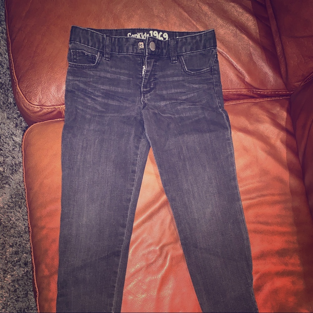 Kids size 6/7 girls jeans